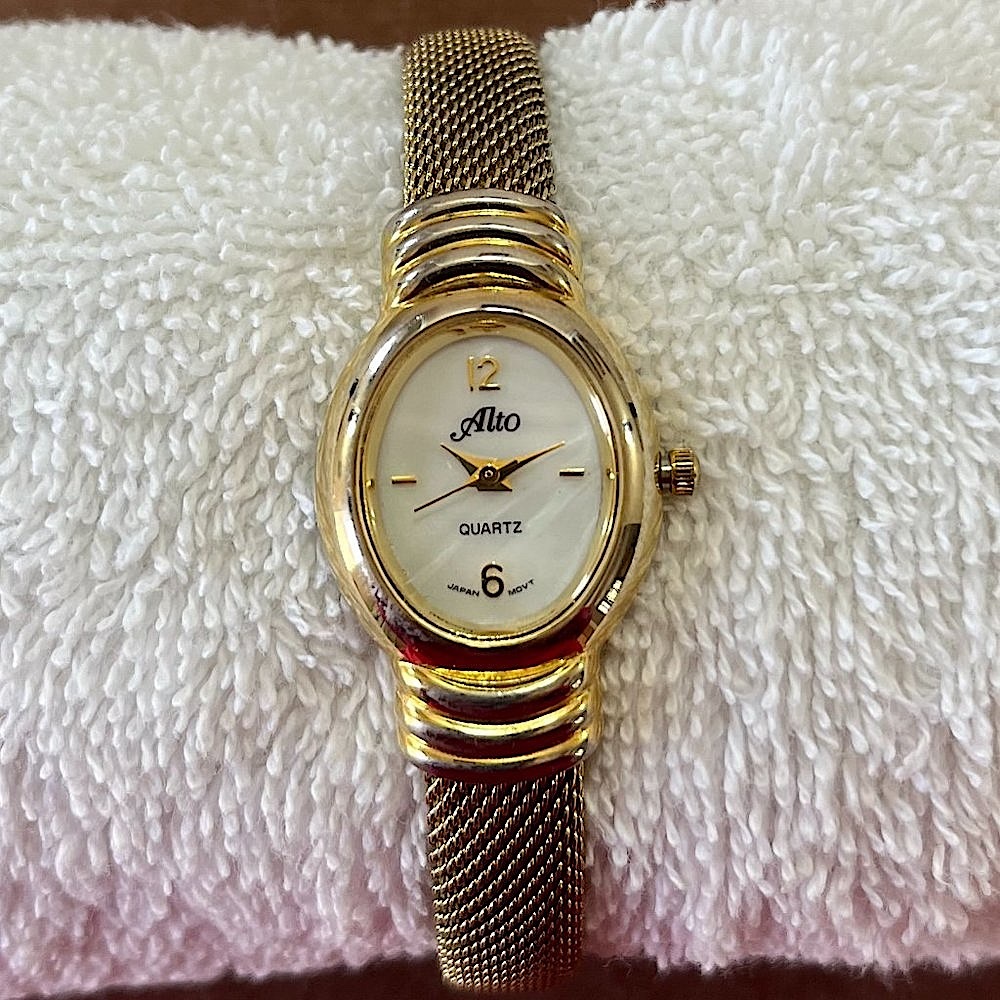 Alto Watch Gold Tone Bracelet Band with Mother of Pearl Face